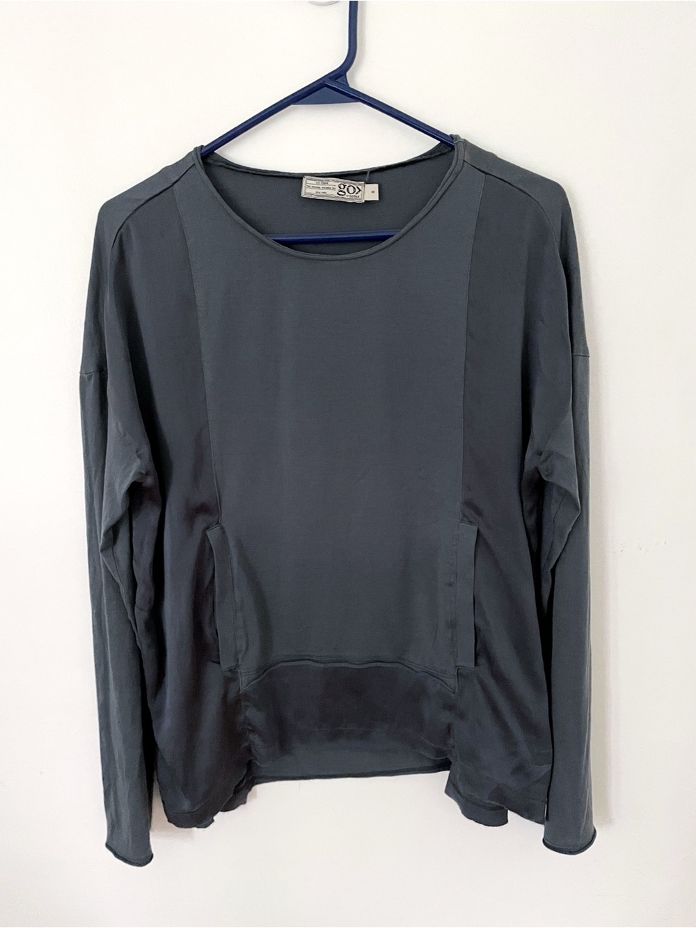 Go Silk silk blouse in grey size S